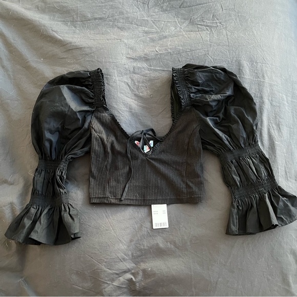 Urban outfitters crop top NWT - Picture 2 of 4